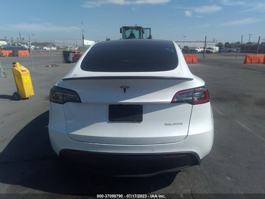 Auction sale of the 2022 TESLA MODEL Y , vin: 7SAYGDEF6NF359920, lot number: 37098790