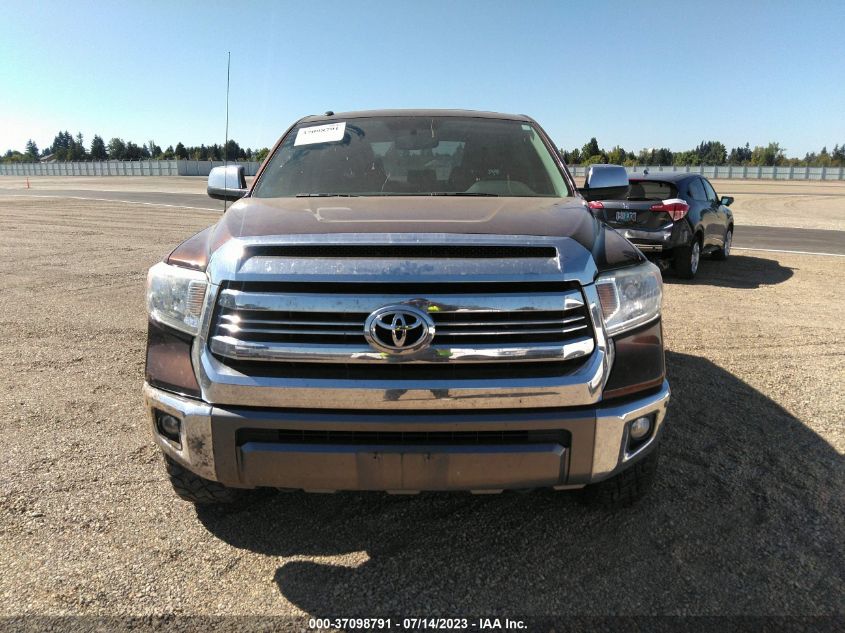 2016 TOYOTA TUNDRA 4WD TRUCK PLATINUM/1794 - 5TFAY5F14GX505325