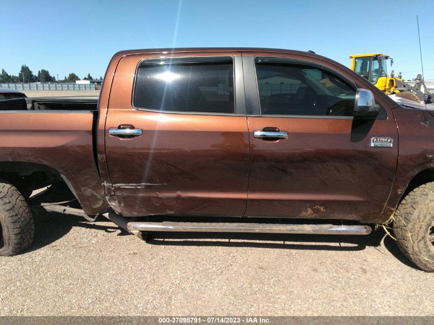 2016 TOYOTA TUNDRA 4WD TRUCK PLATINUM/1794 - 5TFAY5F14GX505325