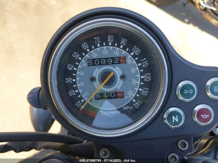 2005 TRIUMPH MOTORCYCLE BONNEVILLE - SMT900HN05J213508