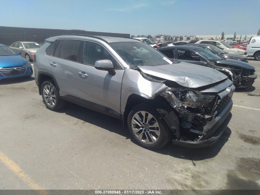 2019 TOYOTA RAV4 XLE PREMIUM - 2T3C1RFV0KC011520