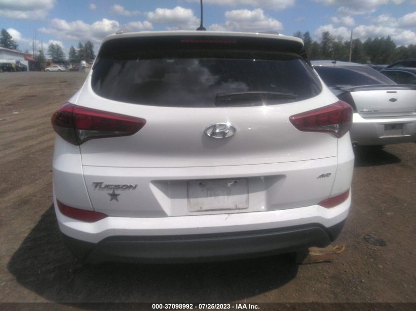 2017 HYUNDAI TUCSON SE - KM8J3CA42HU500174