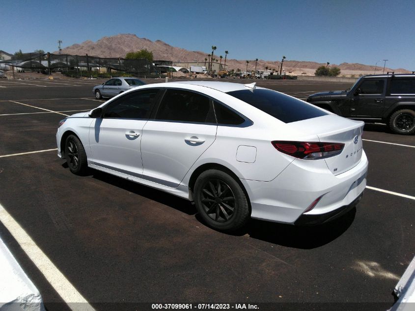 2018 HYUNDAI SONATA SE - 5NPE24AF2JH675900