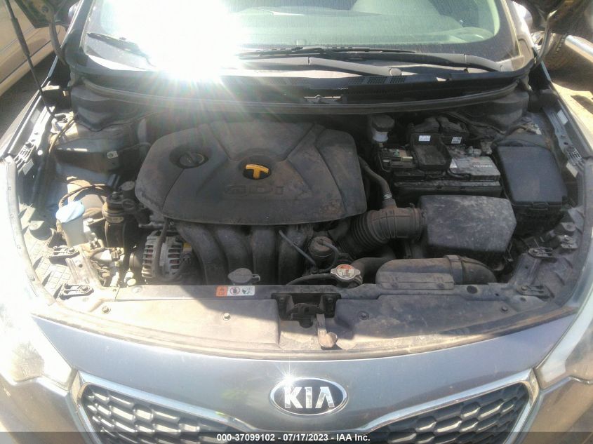 2016 KIA FORTE 5-DOOR LX - KNAFK5A86G5644439