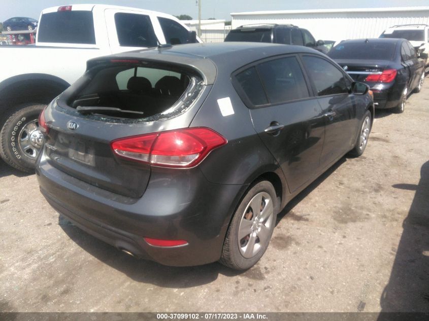 2016 KIA FORTE 5-DOOR LX - KNAFK5A86G5644439
