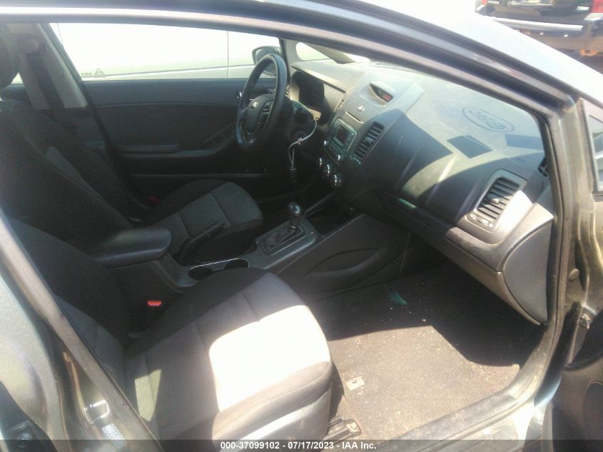 2016 KIA FORTE 5-DOOR LX - KNAFK5A86G5644439