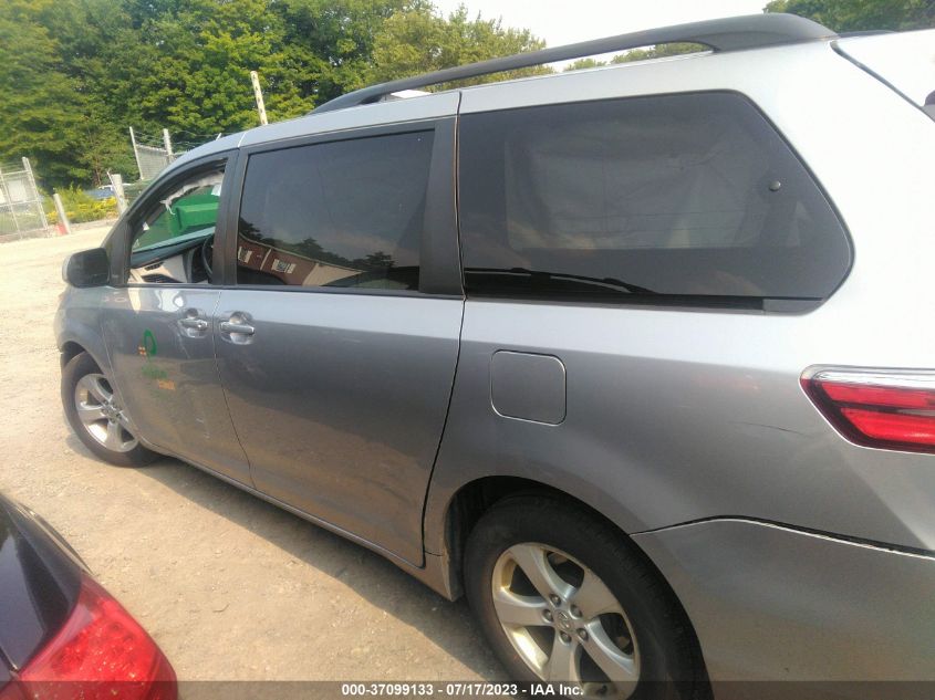2017 TOYOTA SIENNA LE - 5TDKZ3DC9HS819974