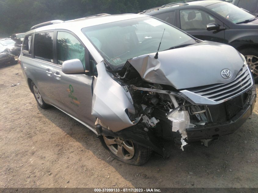 2017 TOYOTA SIENNA LE - 5TDKZ3DC9HS819974