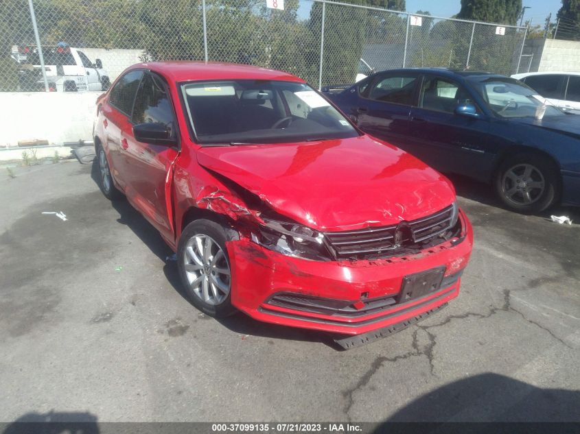 2015 VOLKSWAGEN JETTA SEDAN 1.8T SE - 3VWD17AJ1FM218028