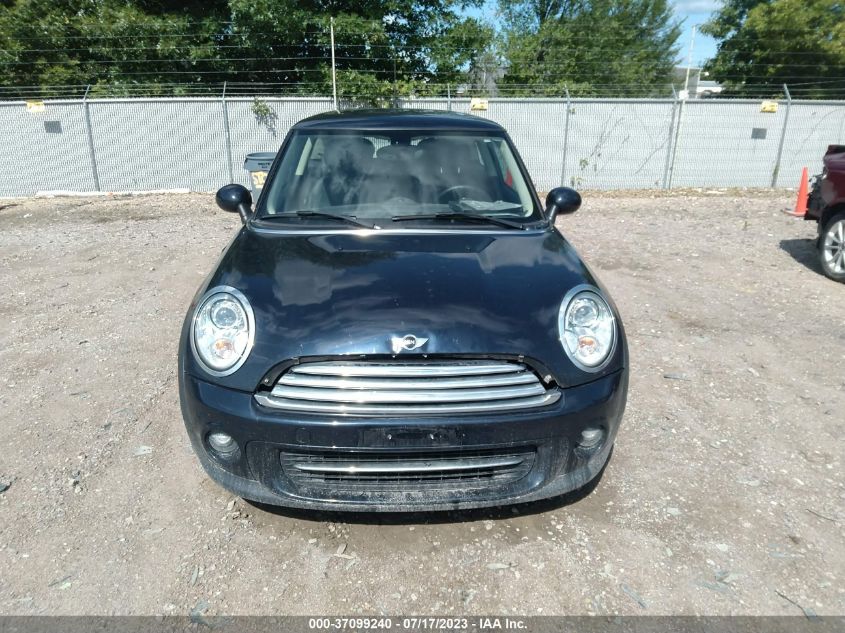 2013 MINI COOPER HARDTOP - WMWSU3C50DT685088