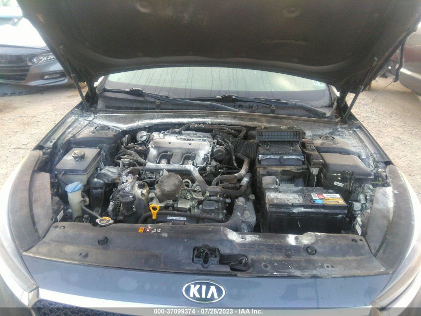 2017 KIA CADENZA PREMIUM - KNALB4J17H5046152