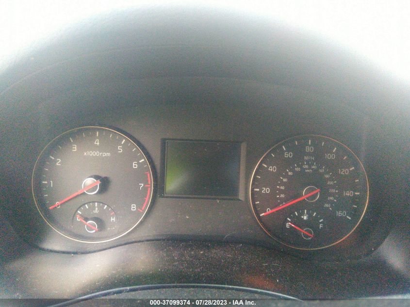 2017 KIA CADENZA PREMIUM - KNALB4J17H5046152