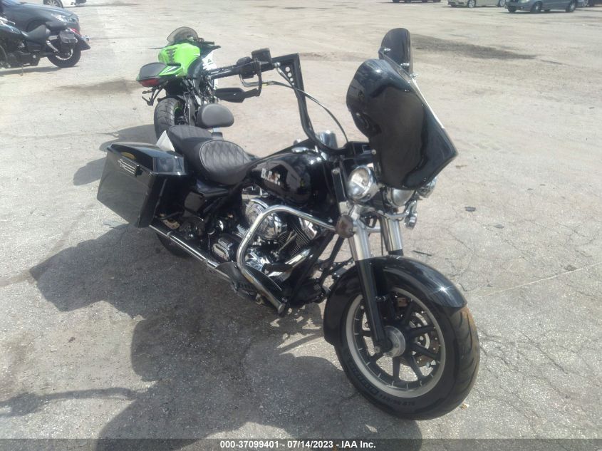 2005 HARLEY-DAVIDSON FLHPI - 1HD1FHW185Y706657