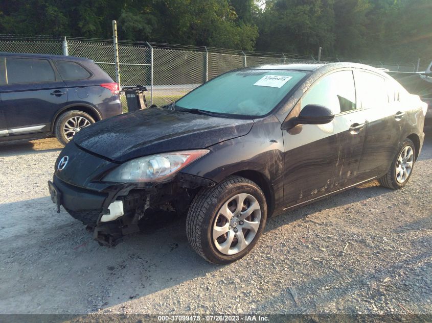 2013 MAZDA MAZDA3 I SV - JM1BL1TG5D1733918