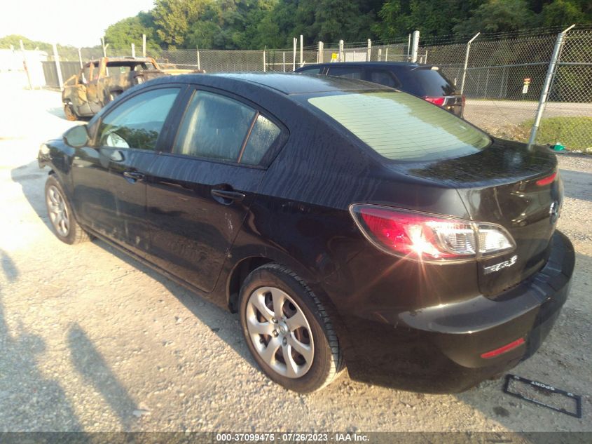 2013 MAZDA MAZDA3 I SV - JM1BL1TG5D1733918