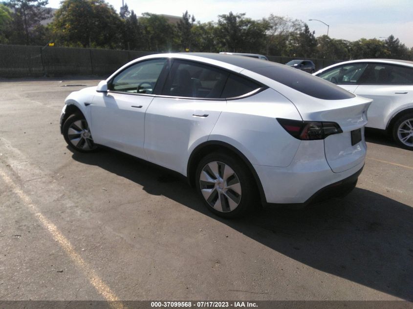 2023 TESLA MODEL Y LONG RANGE - 7SAYGDEE6PA109262