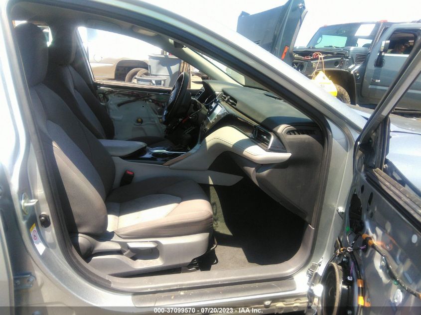 2019 TOYOTA CAMRY LE/SE/XLE/L - 4T1B11HKXKU729261