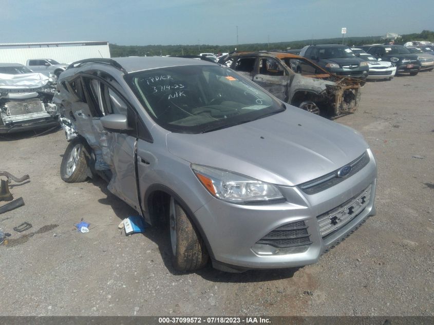 2015 FORD ESCAPE SE - 1FMCU0GX7FUB71135