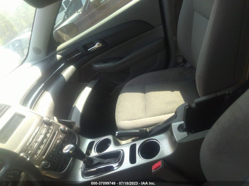 2015 CHEVROLET MALIBU LS - 1G11B5SL7FF273325