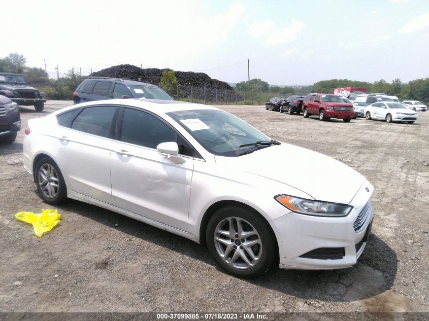 2015 FORD FUSION SE - 3FA6P0H7XFR156388