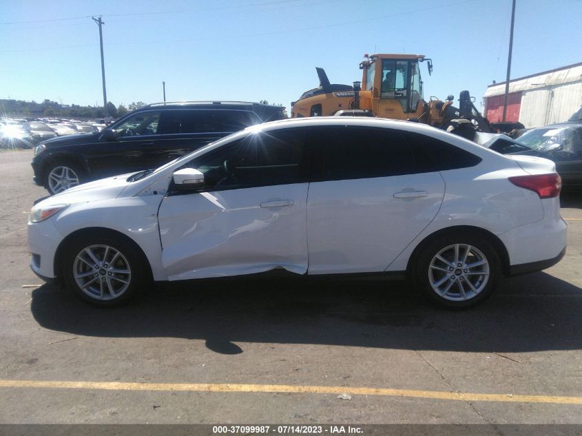 2015 FORD FOCUS SE - 1FADP3F25FL336800