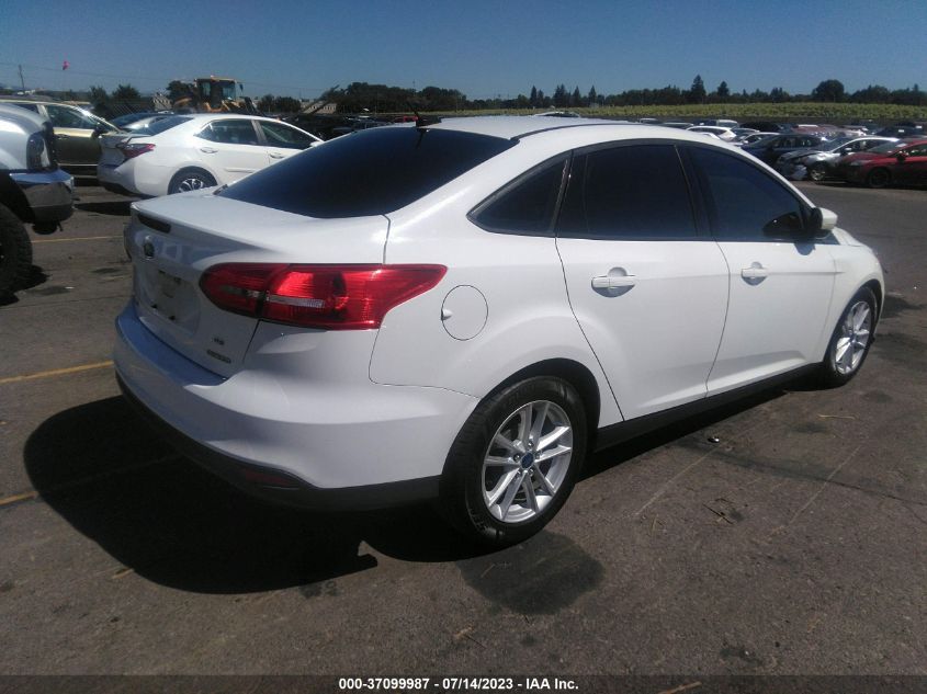 2015 FORD FOCUS SE - 1FADP3F25FL336800