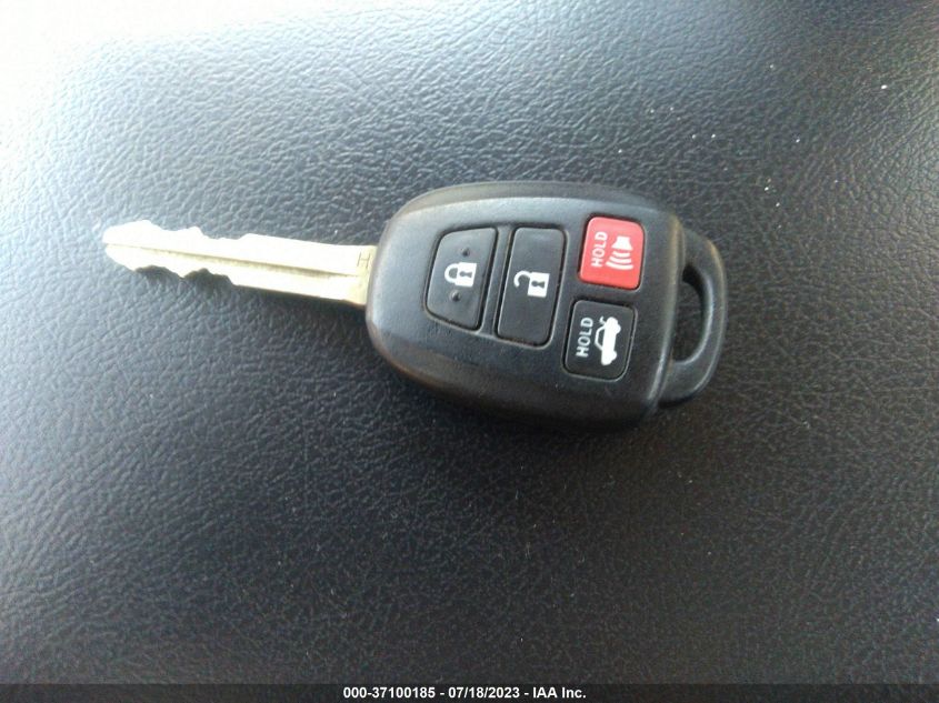 2016 TOYOTA CAMRY LE/XLE/SE/XSE - 4T1BF1FK3GU125661