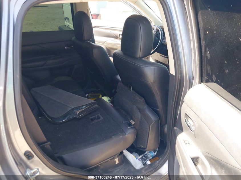 2016 MITSUBISHI OUTLANDER SE/SEL - JA4AD3A34GZ038396