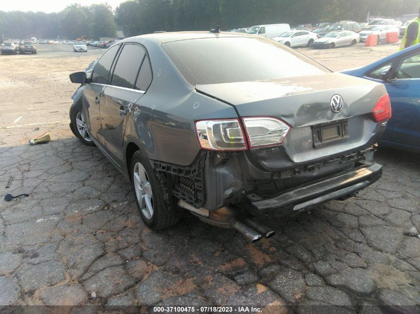 2014 VOLKSWAGEN JETTA SEDAN TDI - 3VWLL7AJ2EM316439