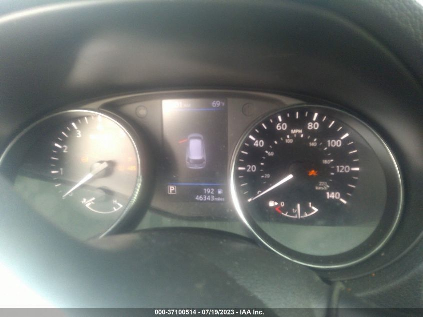 2018 NISSAN ROGUE SV - 5N1AT2MV8JC815801