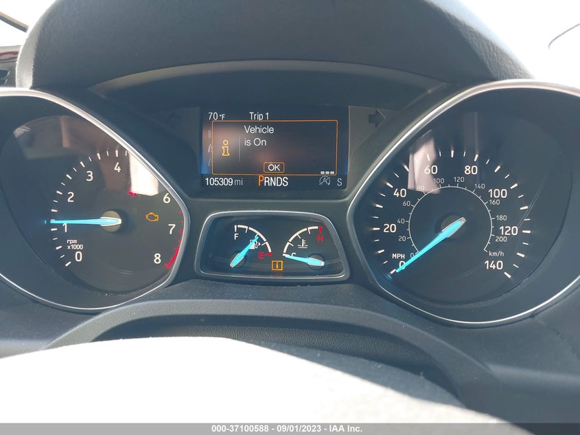 VIN 1FMCU9GD9JUB76730 2018 FORD ESCAPE SE