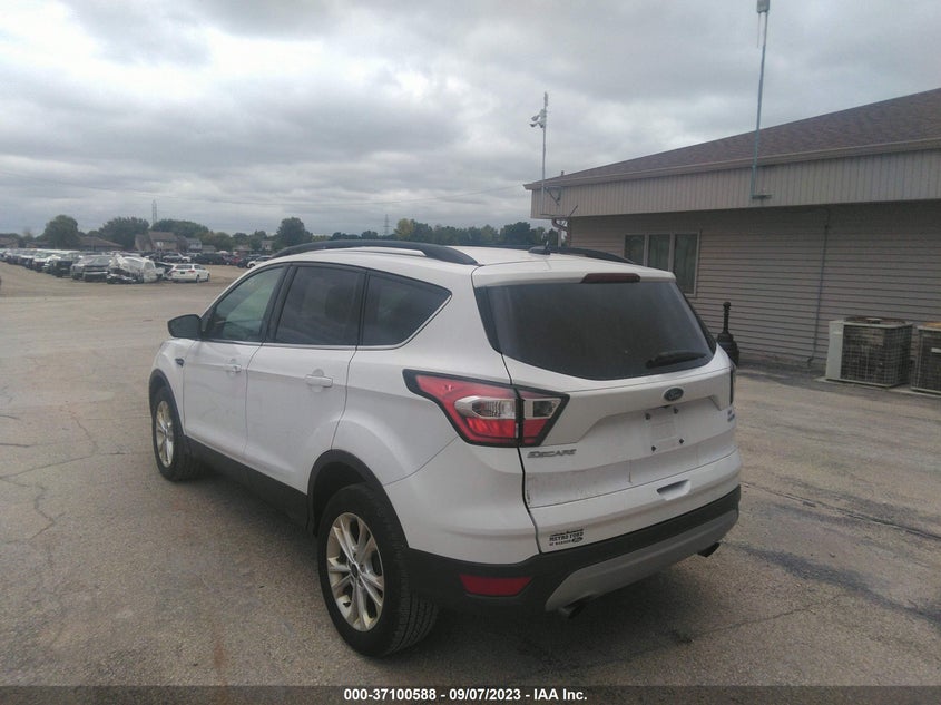 VIN 1FMCU9GD9JUB76730 2018 FORD ESCAPE SE