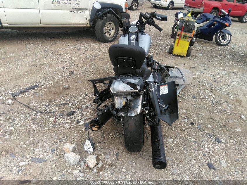 2020 HARLEY-DAVIDSON FLHRXS 1HD1KVP13LB615837