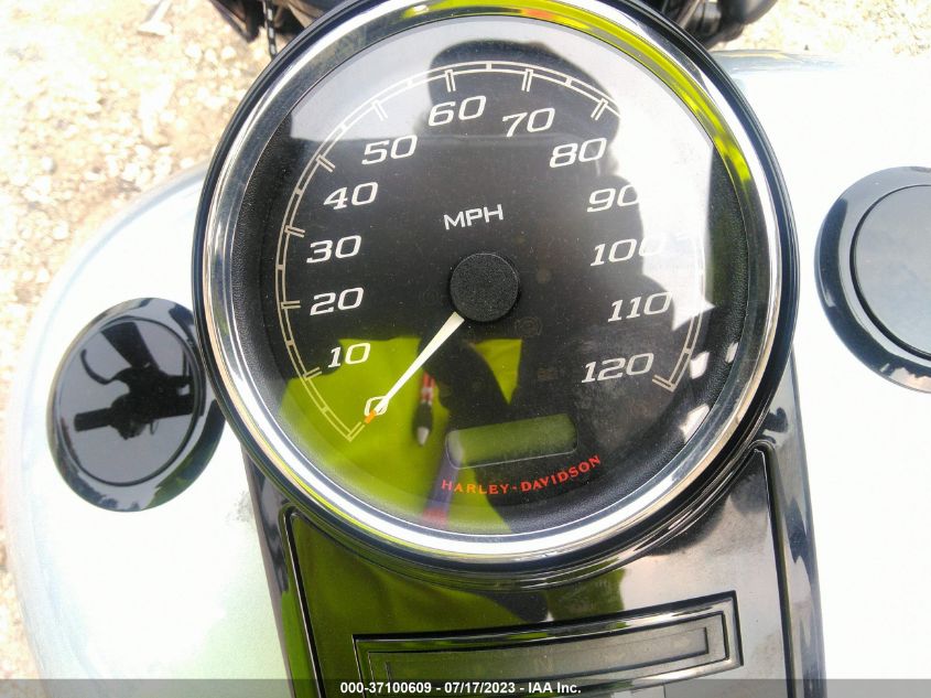 2020 HARLEY-DAVIDSON FLHRXS 1HD1KVP13LB615837