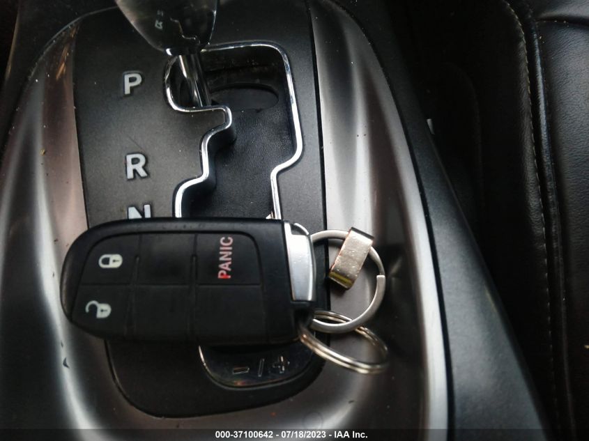 2018 DODGE JOURNEY CROSSROAD - 3C4PDCGG5JT157146
