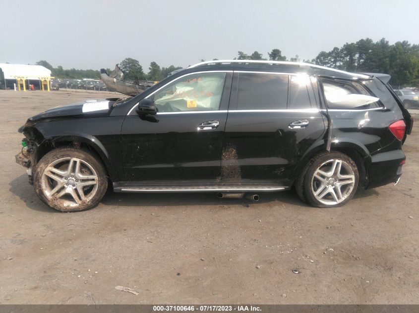 2015 MERCEDES-BENZ GL-CLASS GL 550 - 4JGDF7DE2FA504160