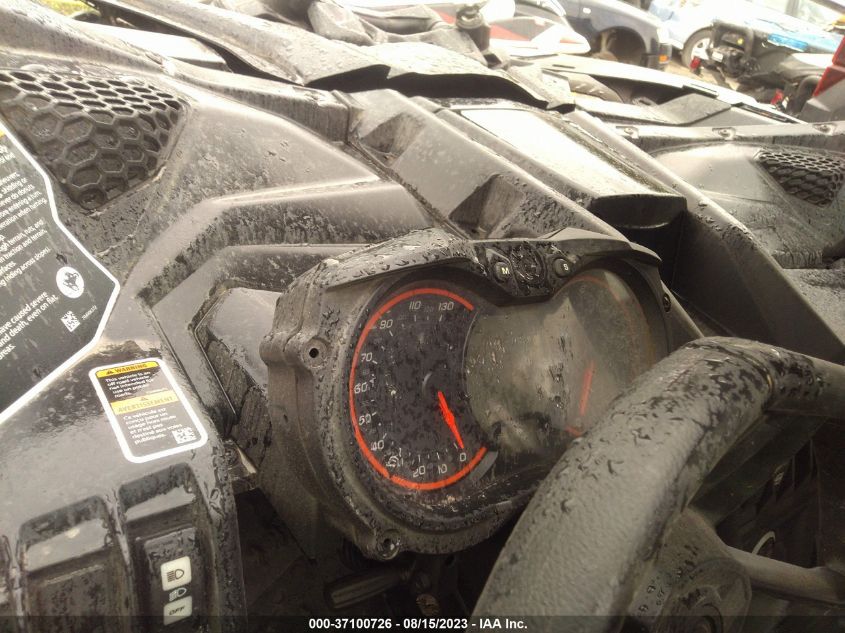 2018 CAN-AM MAVERICK X3 TURBO - 3JBVGAY40JK001628
