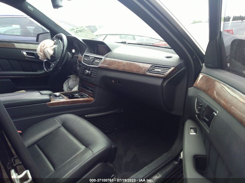 2013 MERCEDES-BENZ E 350 - WDDHF5KB4DA734028