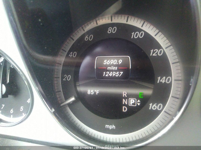 2013 MERCEDES-BENZ E 350 - WDDHF5KB4DA734028