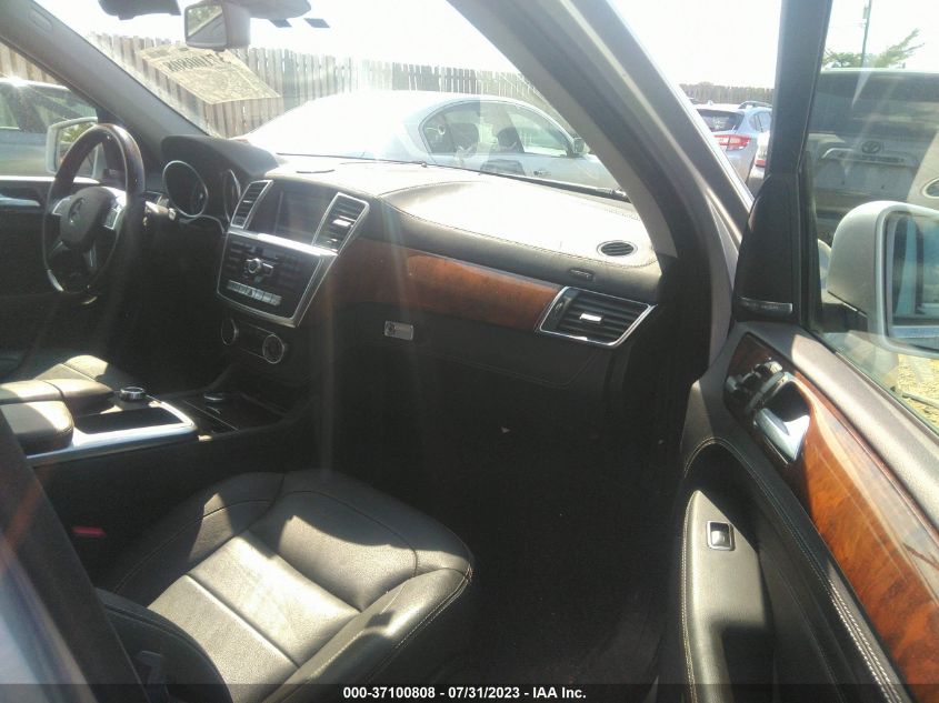 2015 MERCEDES-BENZ M-CLASS ML 400 - 4JGDA5GB6FA536985
