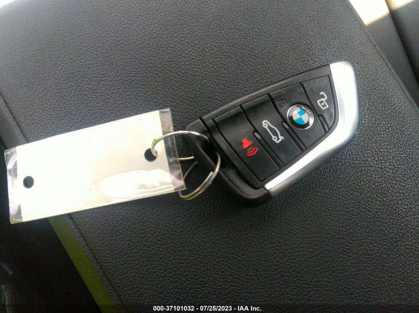 VIN 3MW5R7J0XM8B95536 2021 BMW 3 SERIES 330I XDRIVE