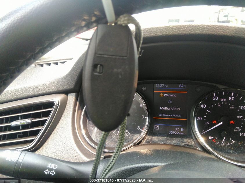 2019 NISSAN ROGUE SV - JN8AT2MV1KW396182
