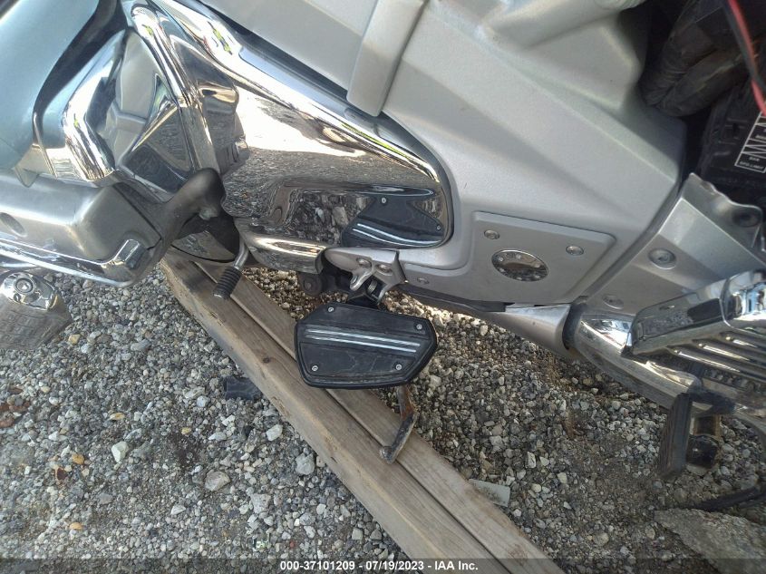 2008 HONDA GL1800 1HFSC47F68A700702
