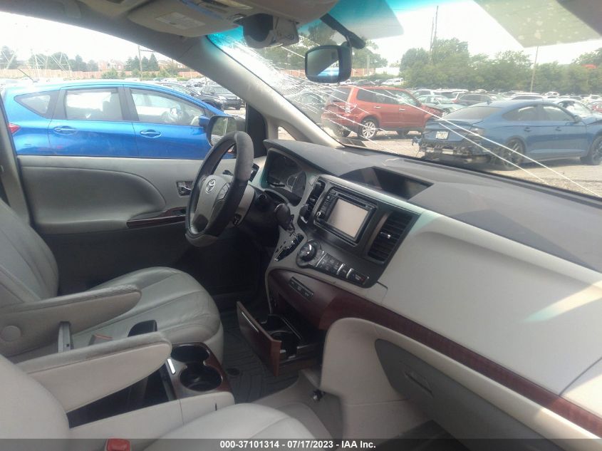 2013 TOYOTA SIENNA XLE - 5TDDK3DC4DS050341