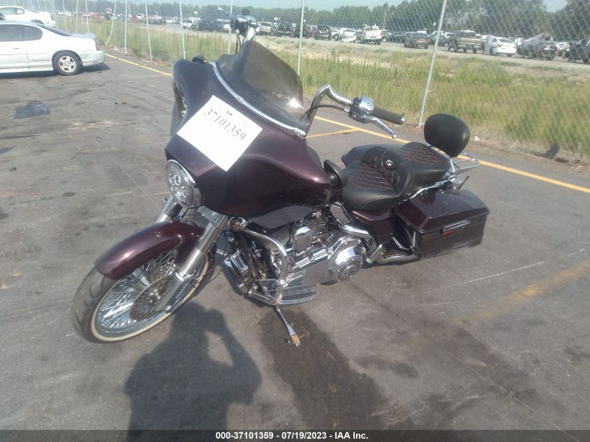 2007 HARLEY-DAVIDSON FLHX - 1HD1KB4117V716610