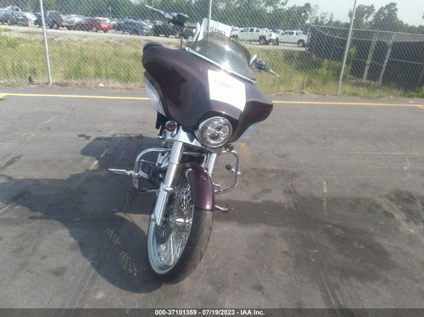 2007 HARLEY-DAVIDSON FLHX - 1HD1KB4117V716610