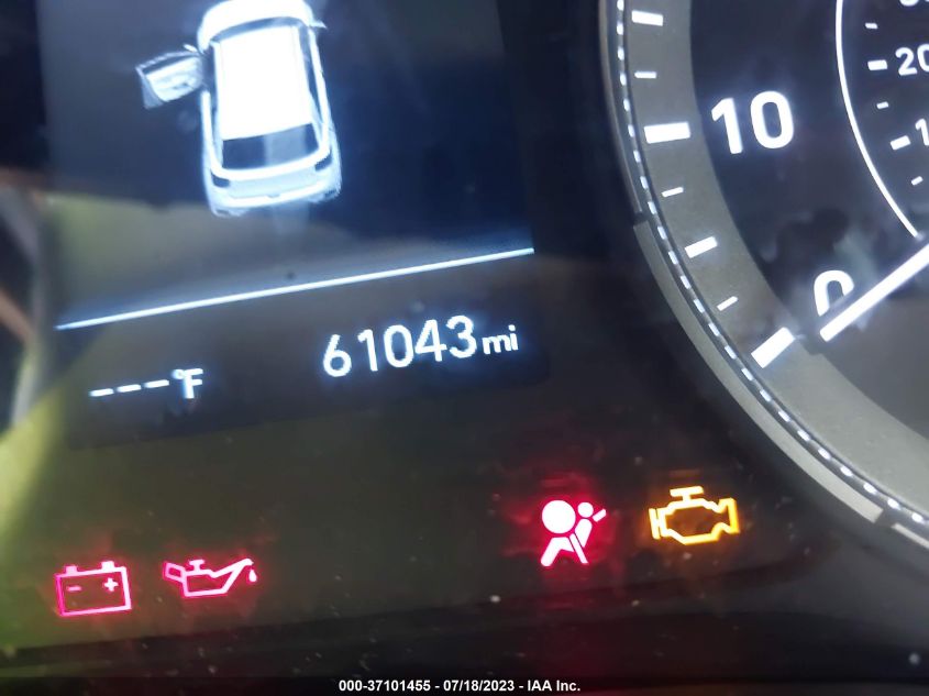 2021 HYUNDAI VENUE SE - KMHRB8A37MU068928