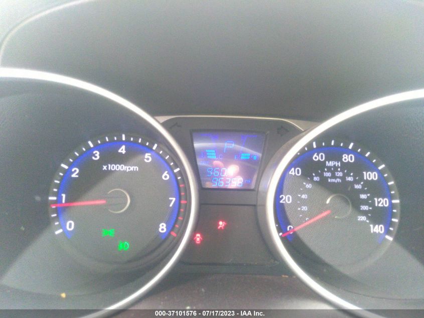 2015 HYUNDAI TUCSON SE - KM8JU3AG9FU098108