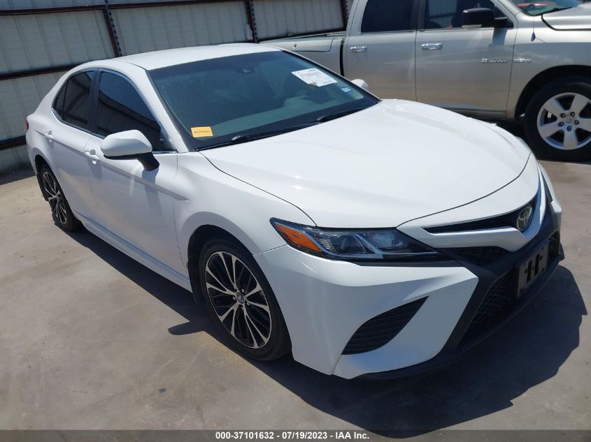 2018 TOYOTA CAMRY LE/SE/XLE/L - 4T1B11HK1JU550220