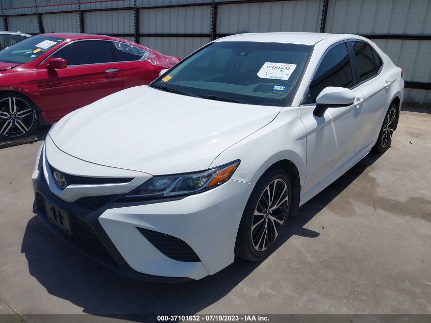2018 TOYOTA CAMRY LE/SE/XLE/L - 4T1B11HK1JU550220
